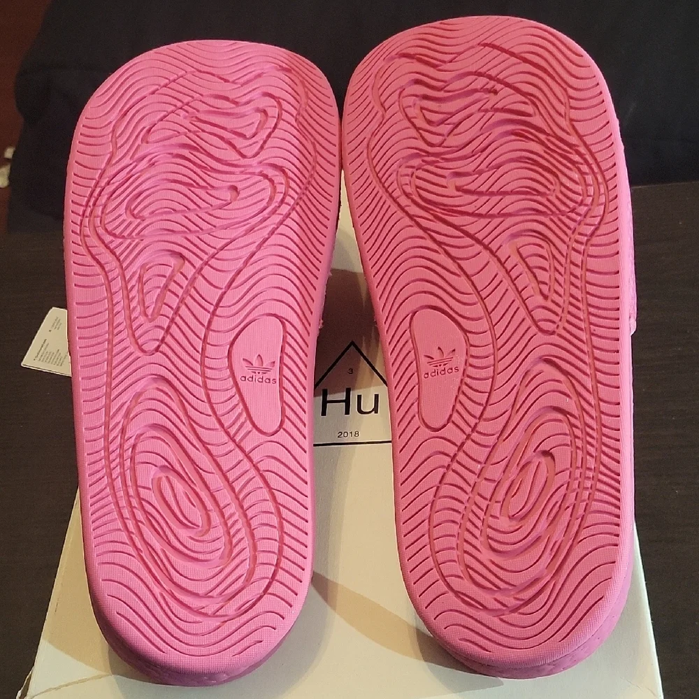 adidas x Pharrell Williams Boost Slide 